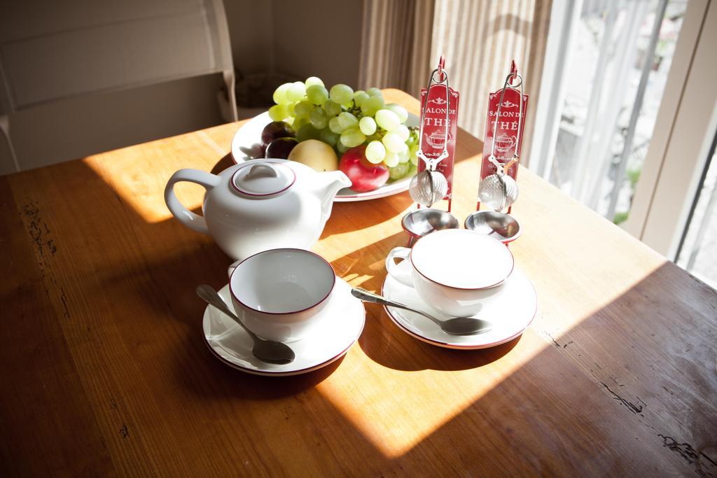 Le Coq Chantant Studios D'Hotes & Boutique Hotel St-Livres Saint-Livres Rum bild