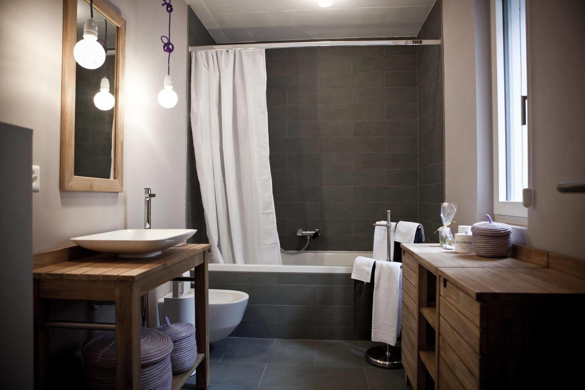 Le Coq Chantant Studios D'Hotes & Boutique Hotel St-Livres Saint-Livres Exteriör bild